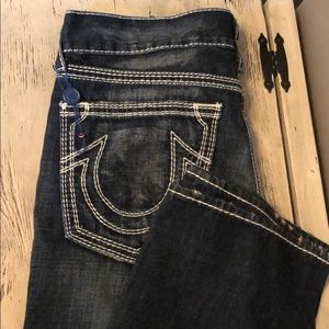 NWOT True Religion Straight Leg Jeans